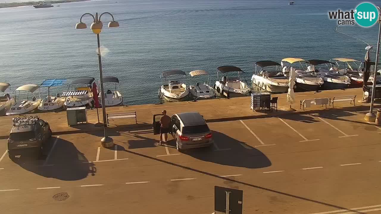 Plage bleu in Vodice “Plava plaža”