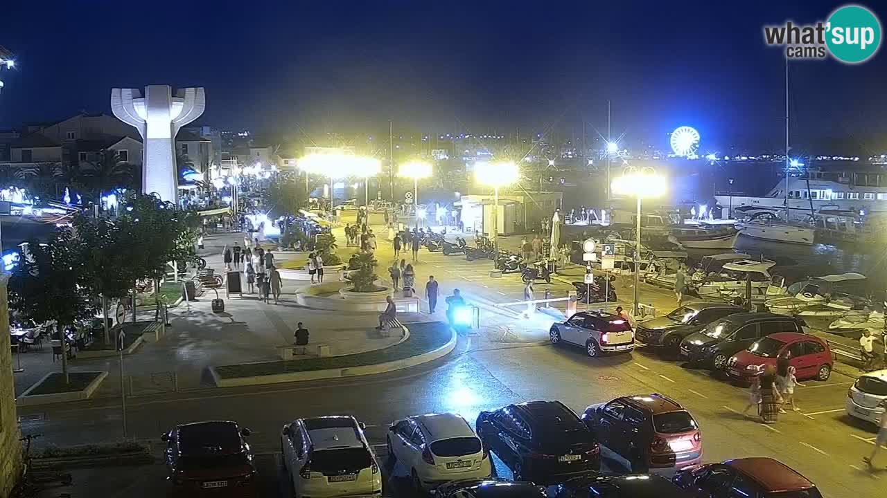 Vodice spletna kamera – marina in riva