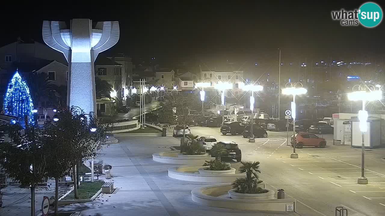 Vodice spletna kamera – marina in riva