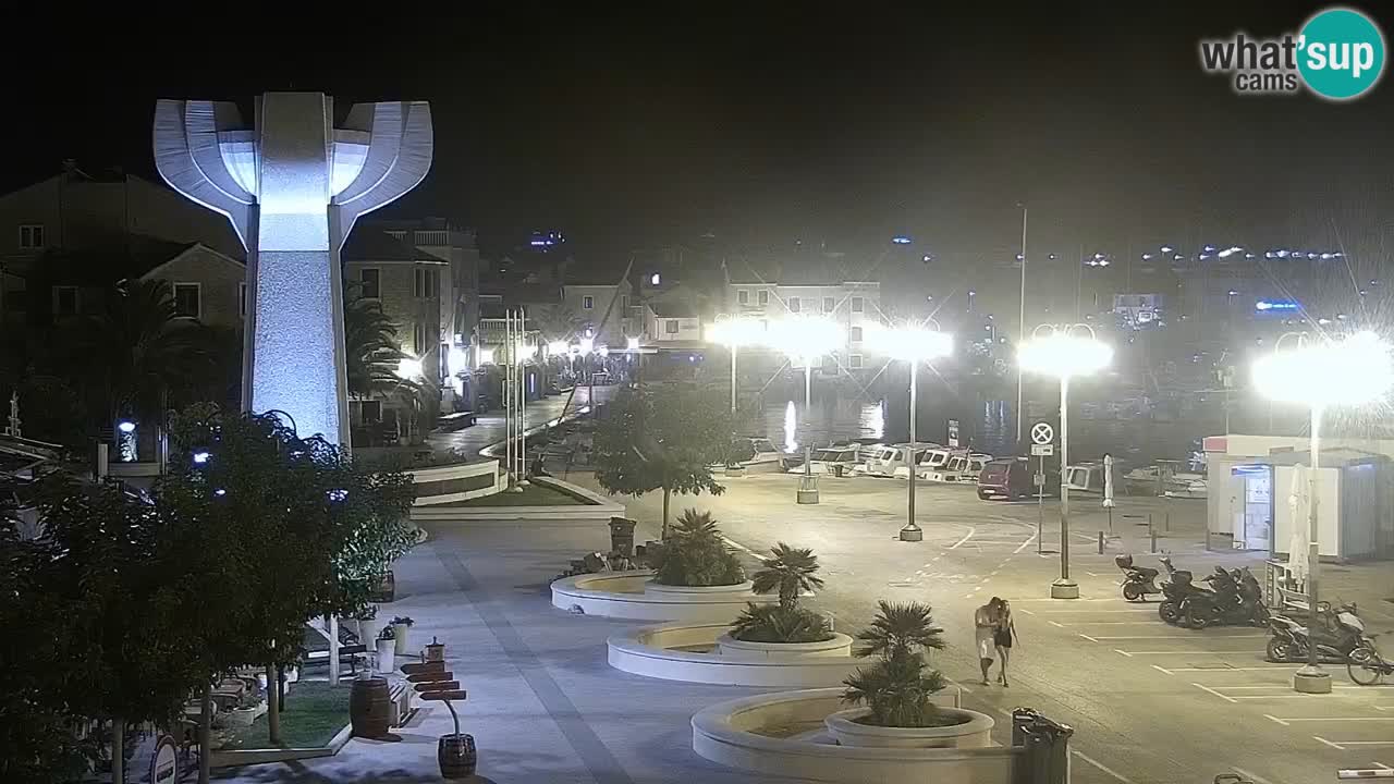 Vodice spletna kamera – marina in riva