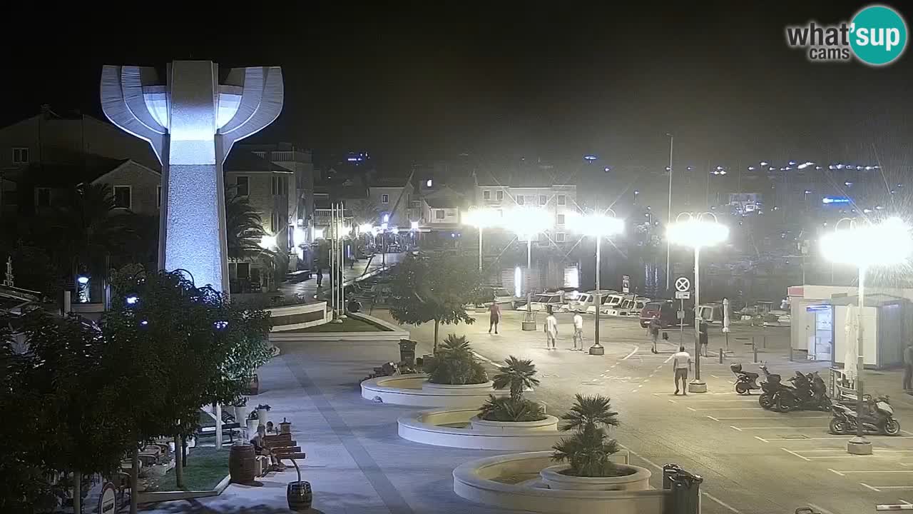 Vodice spletna kamera – marina in riva
