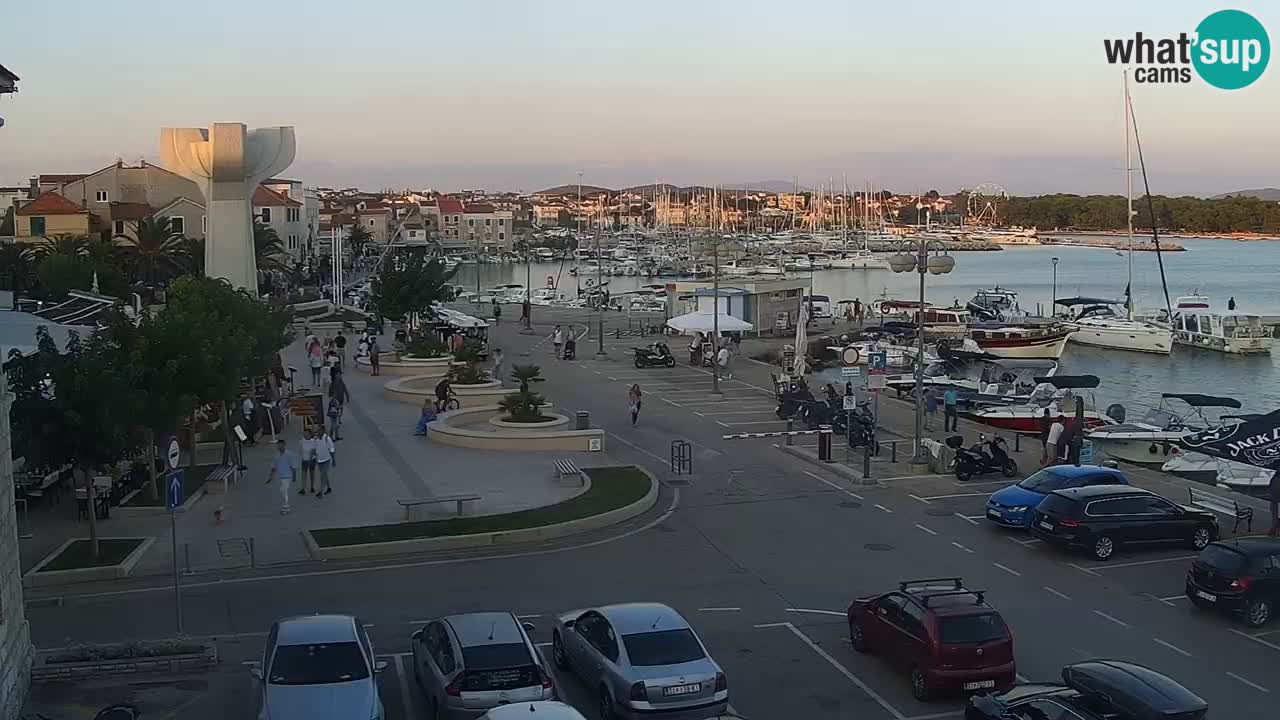 Vodice web kamera – marina i riva