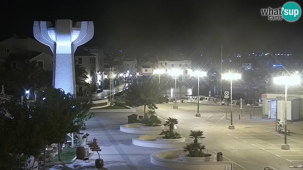 Vodice spletna kamera – marina in riva