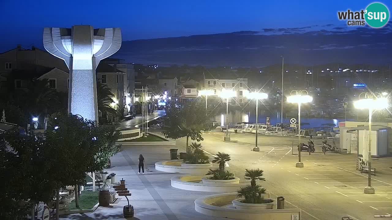Vodice spletna kamera – marina in riva