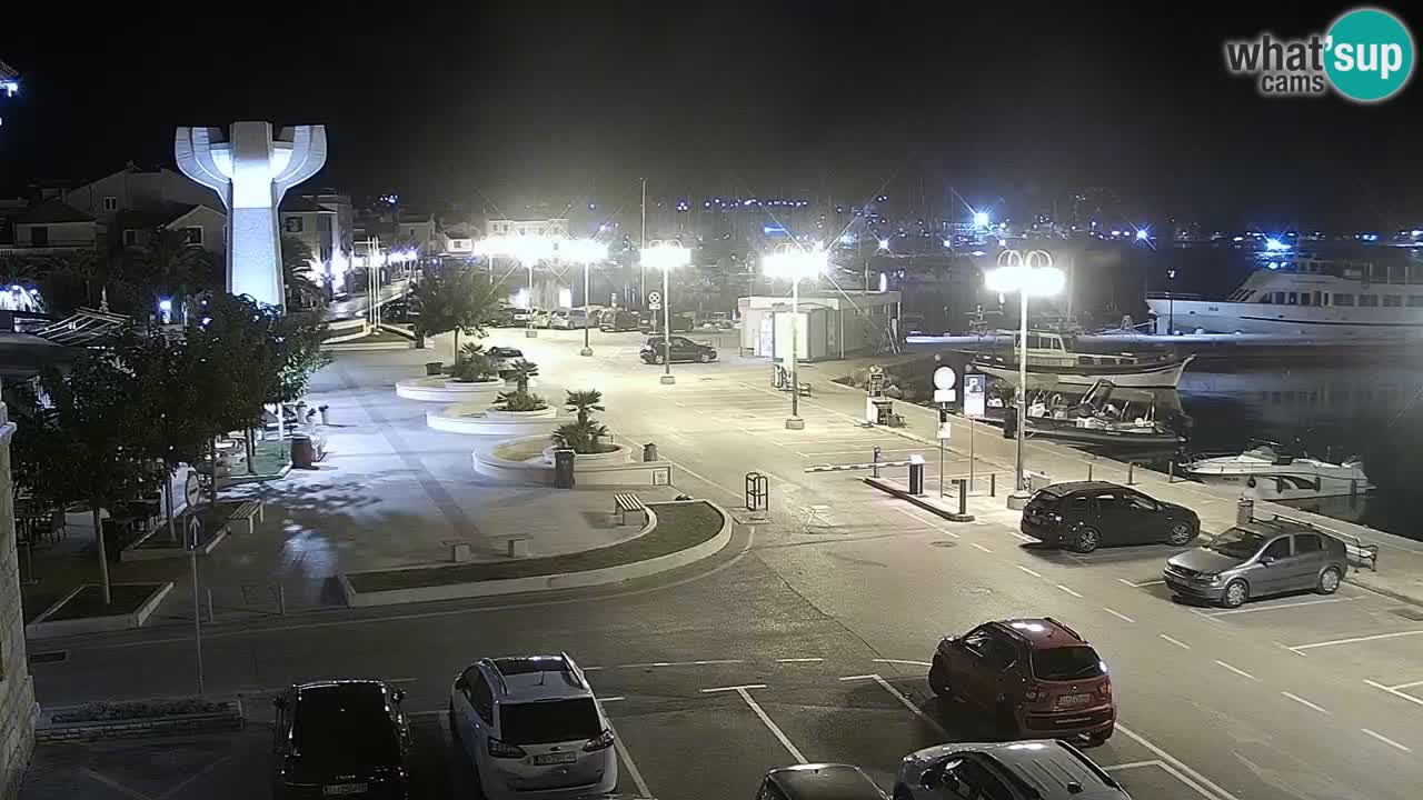 Vodice spletna kamera – marina in riva