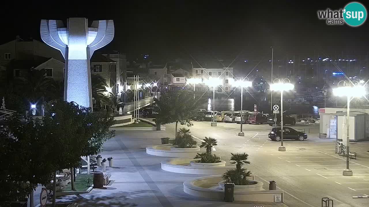 Vodice spletna kamera – marina in riva