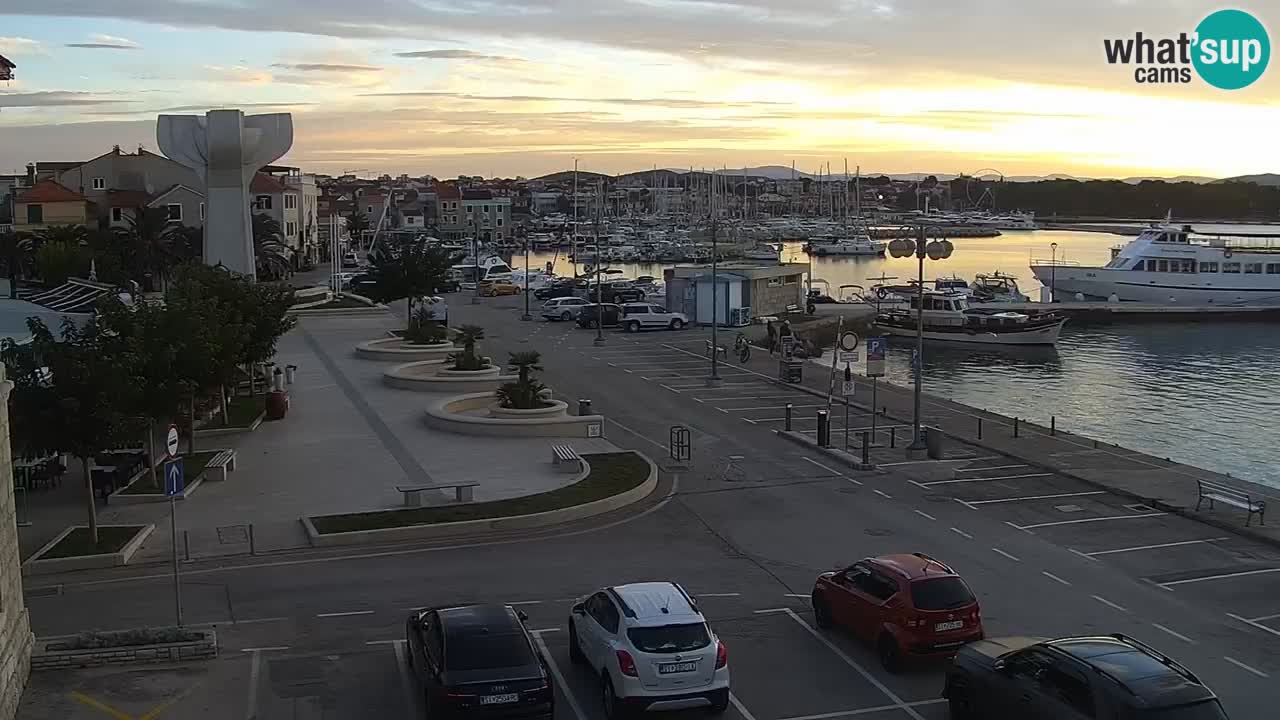 Vodice web kamera – marina i riva