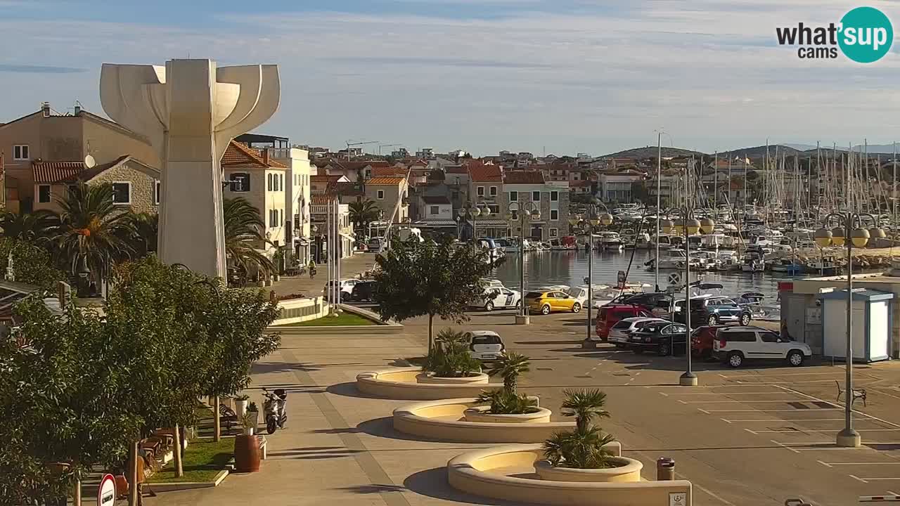 Vodice spletna kamera – marina in riva