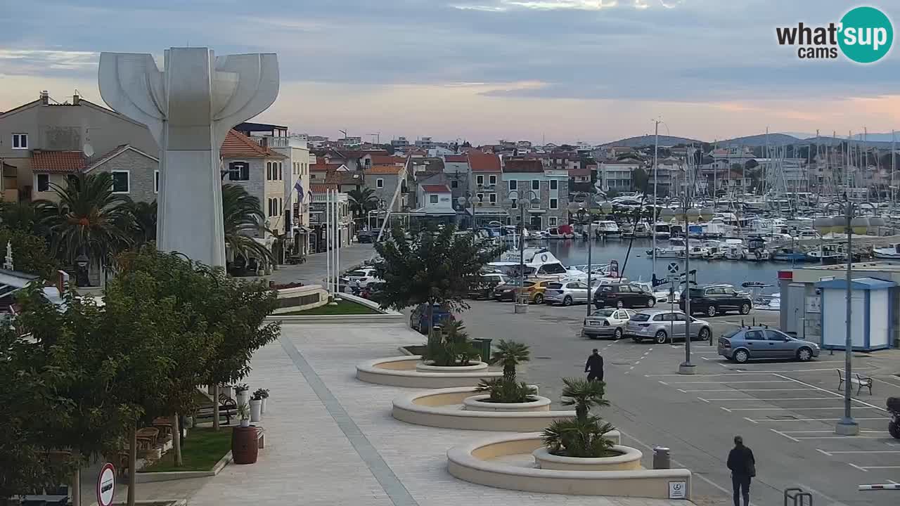Vodice web kamera – marina i riva