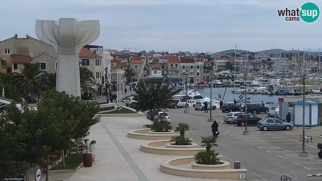 Vodice spletna kamera – marina in riva