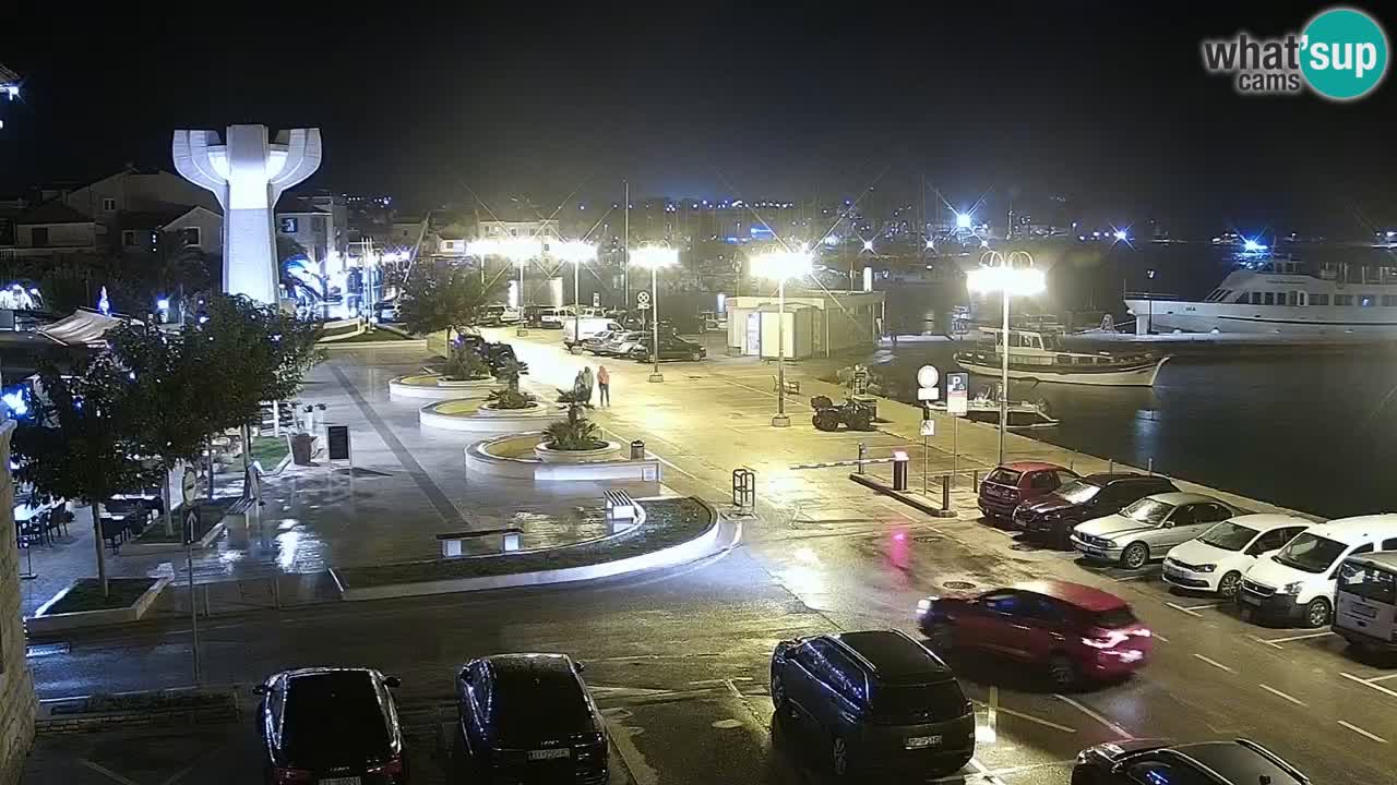 Vodice spletna kamera – marina in riva