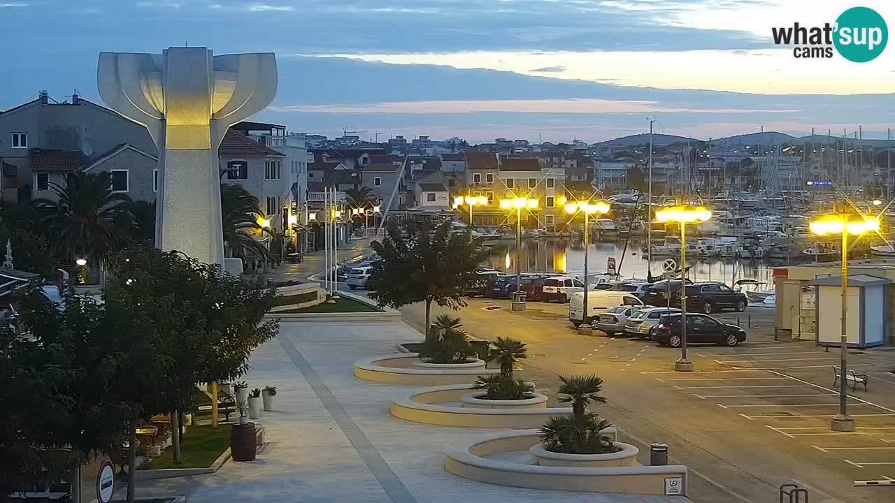 Vodice spletna kamera – marina in riva