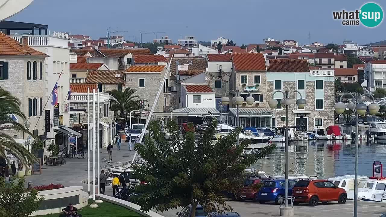 Vodice spletna kamera – marina in riva