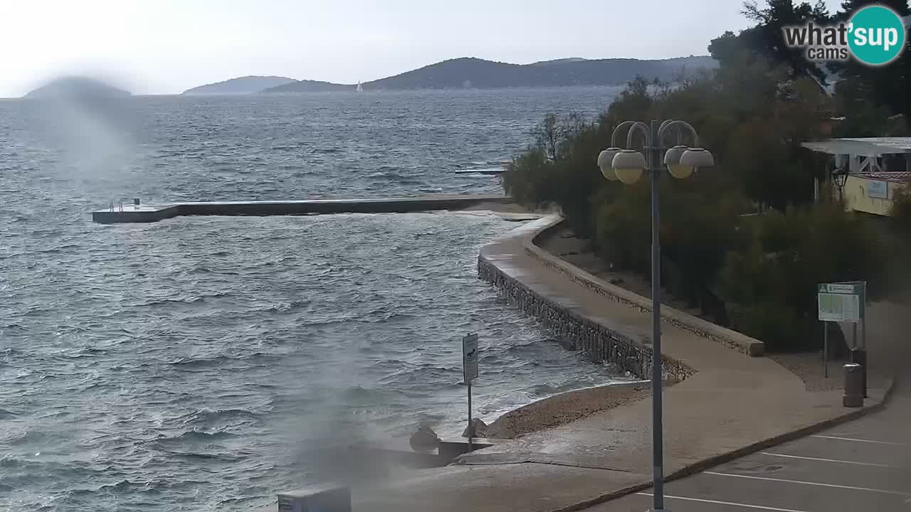 Vodice spletna kamera – marina in riva