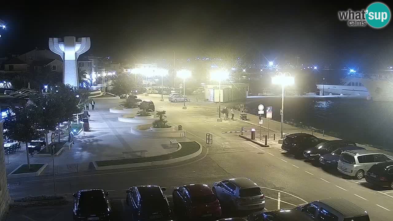 Vodice spletna kamera – marina in riva