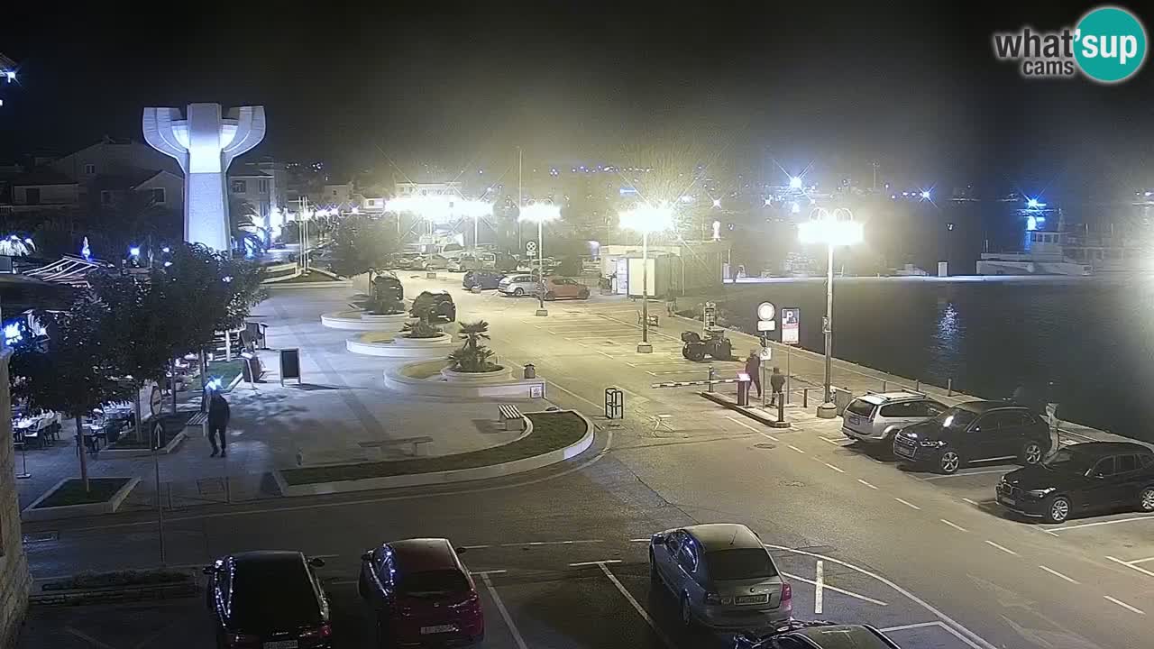 Vodice spletna kamera – marina in riva