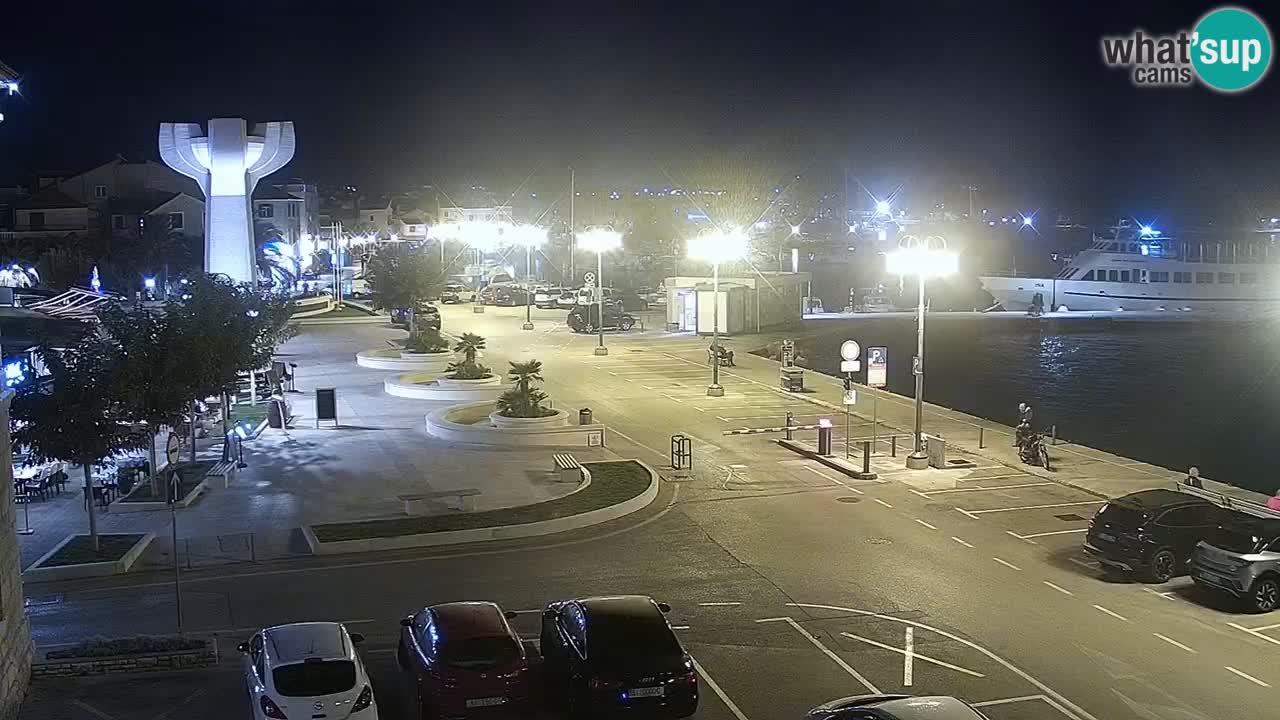 Vodice spletna kamera – marina in riva