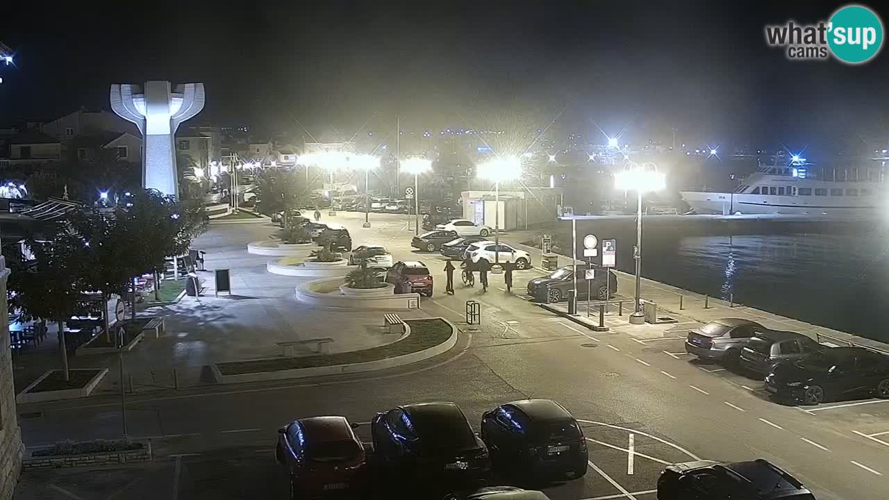 Vodice spletna kamera – marina in riva