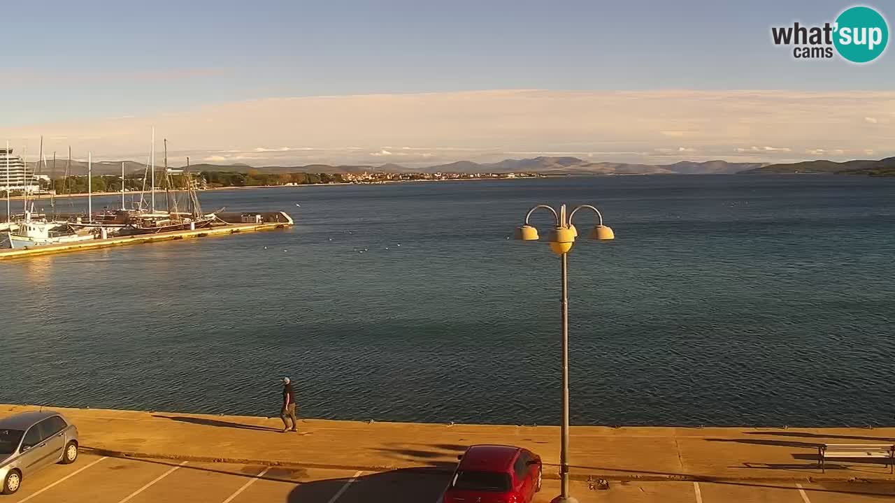 Vodice spletna kamera – marina in riva