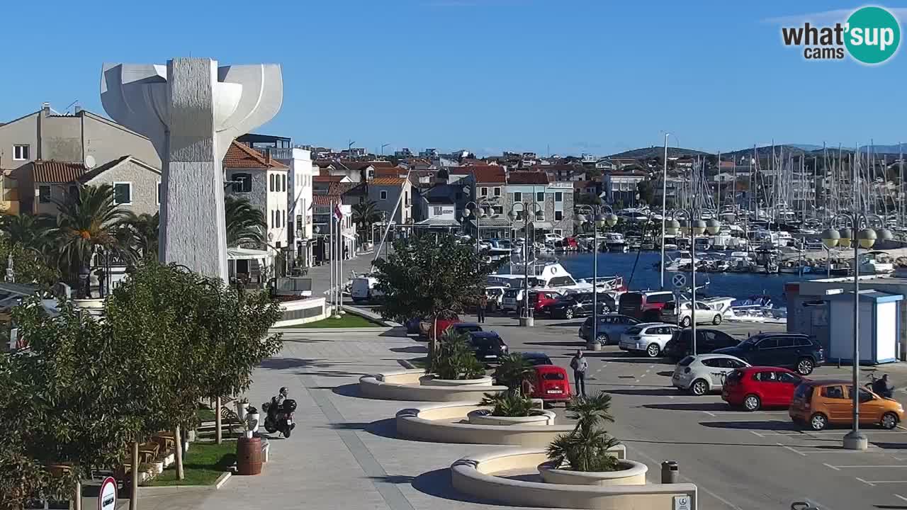 Vodice spletna kamera – marina in riva