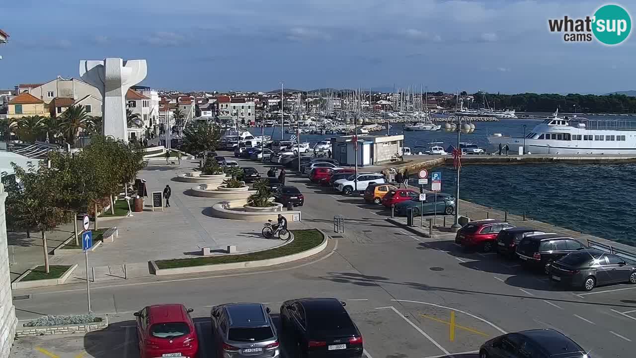 Vodice web kamera – marina i riva