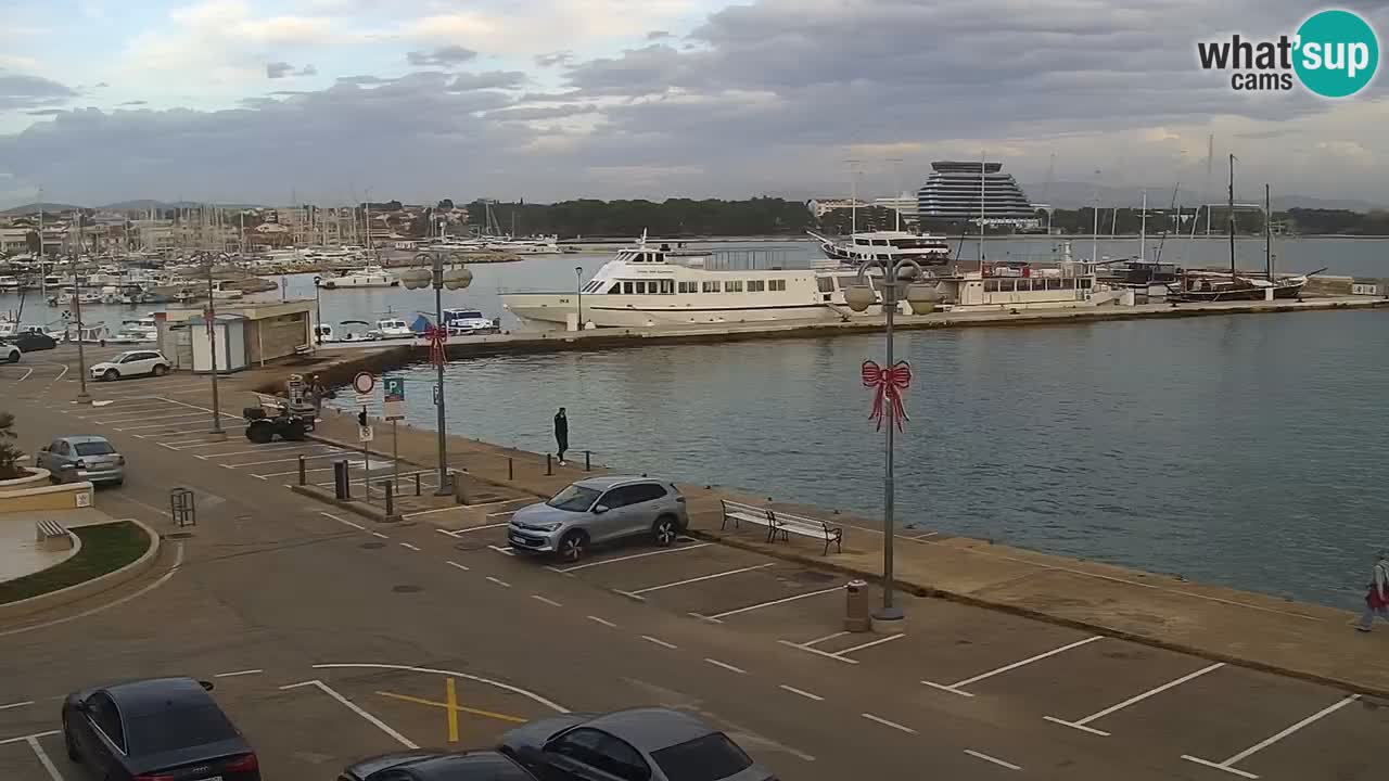 Vodice web kamera – marina i riva