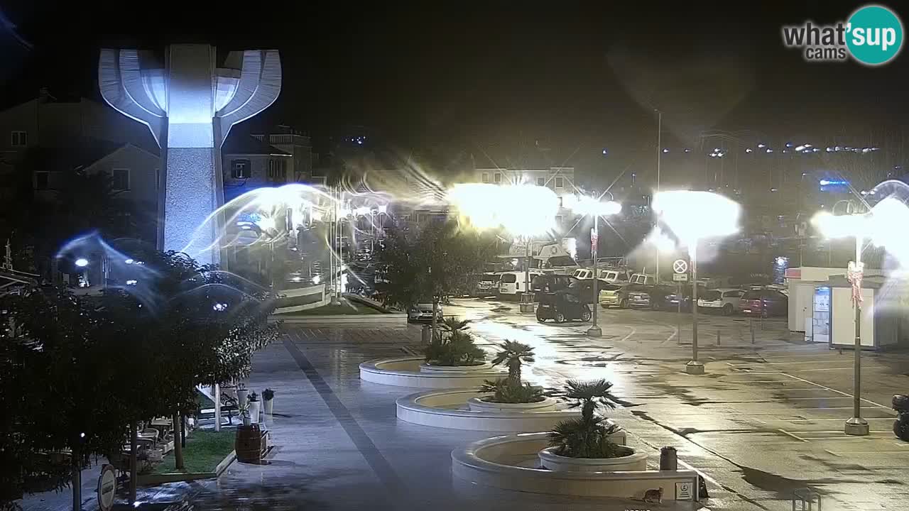 Vodice spletna kamera – marina in riva