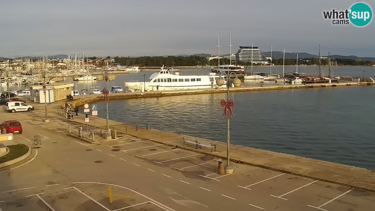 Vodice web kamera – marina i riva