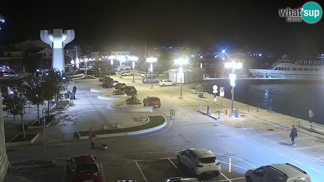 Vodice spletna kamera – marina in riva