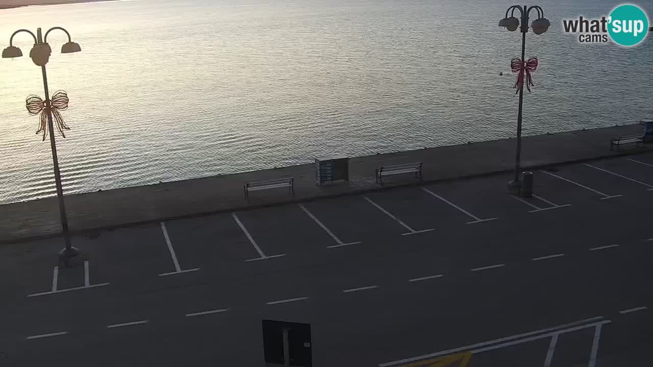 Vodice spletna kamera – marina in riva