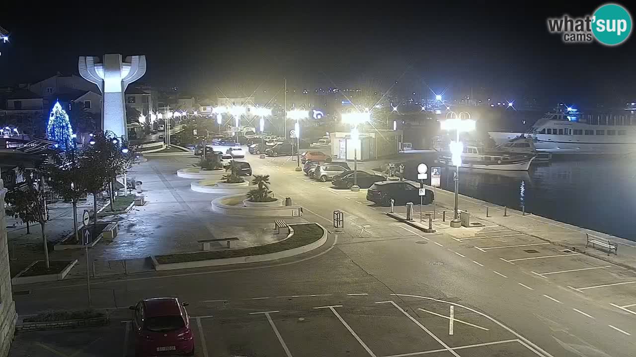 Vodice spletna kamera – marina in riva