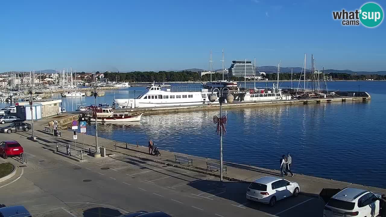 Vodice spletna kamera – marina in riva