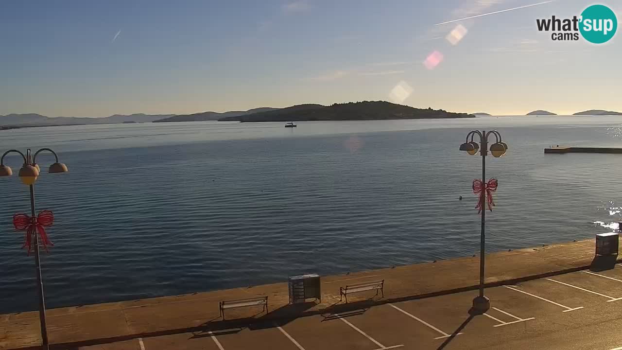 Vodice spletna kamera – marina in riva