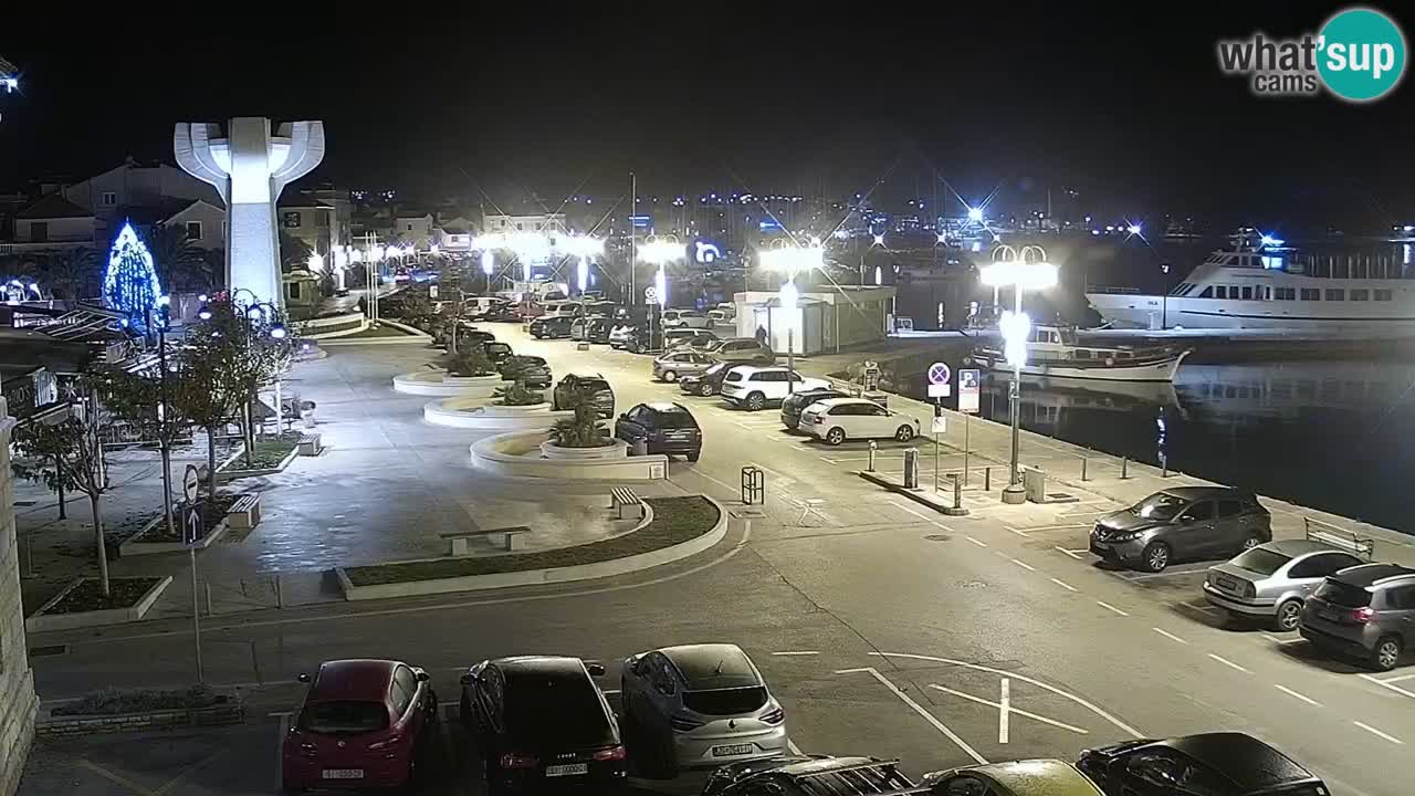 Vodice spletna kamera – marina in riva