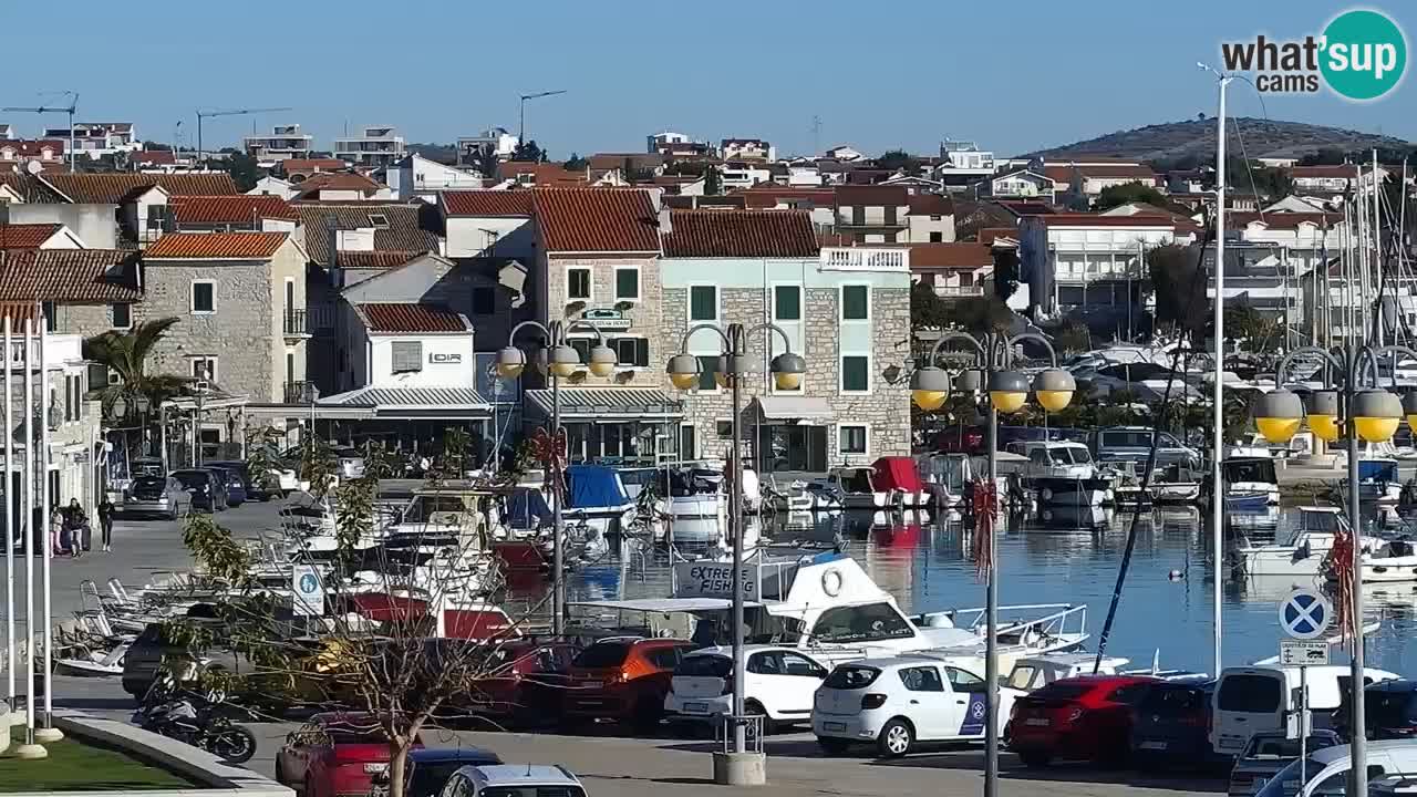Vodice spletna kamera – marina in riva