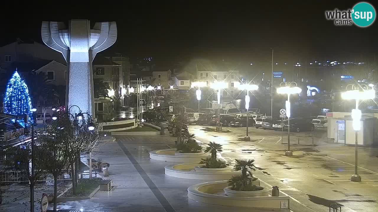 Vodice spletna kamera – marina in riva