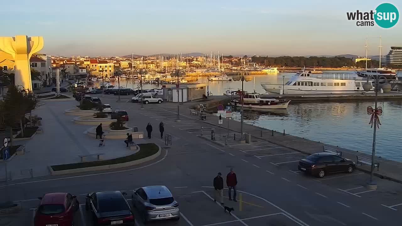 Vodice web kamera – marina i riva