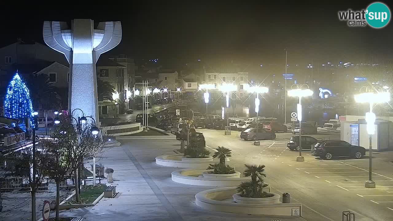 Vodice spletna kamera – marina in riva