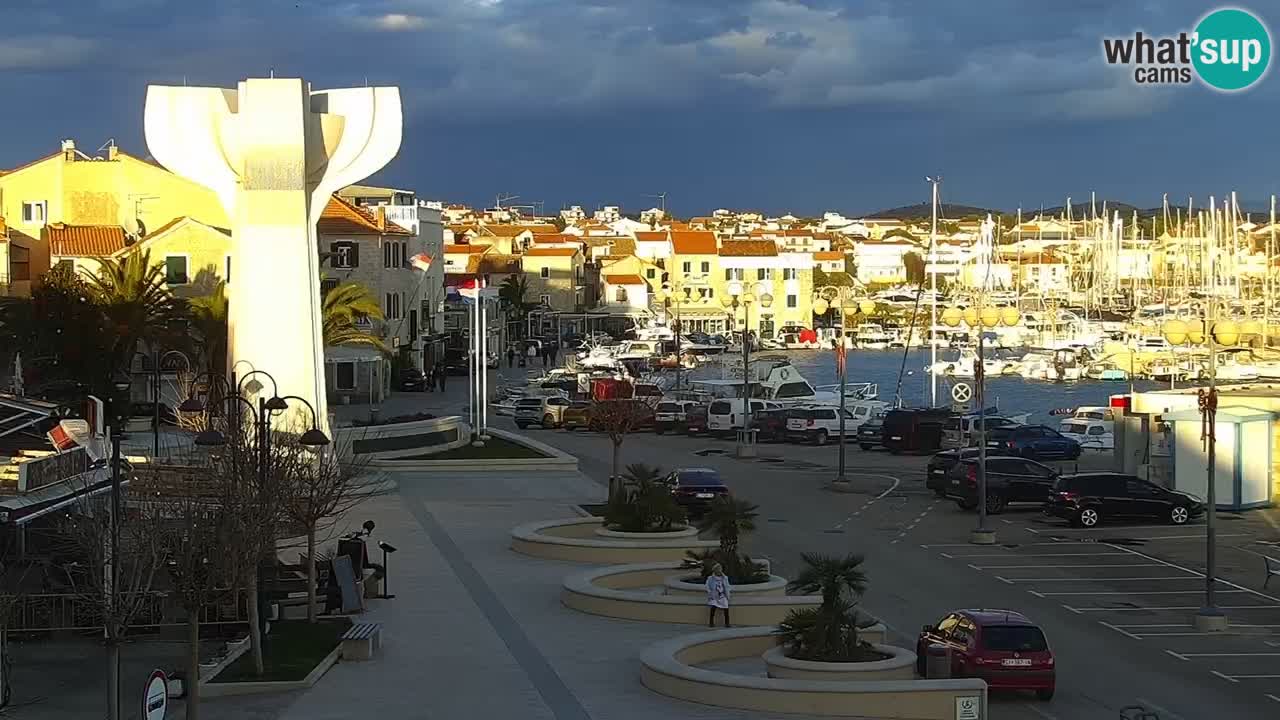 Vodice web kamera – marina i riva