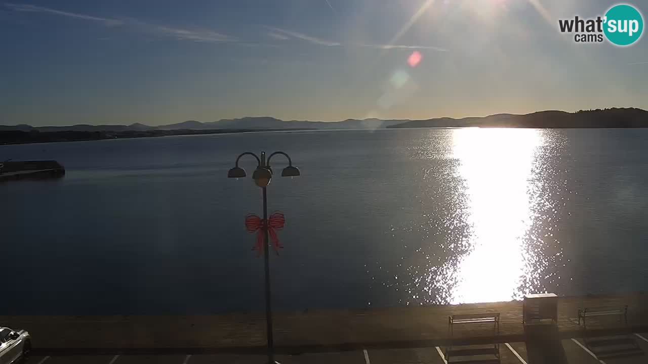 Vodice spletna kamera – marina in riva