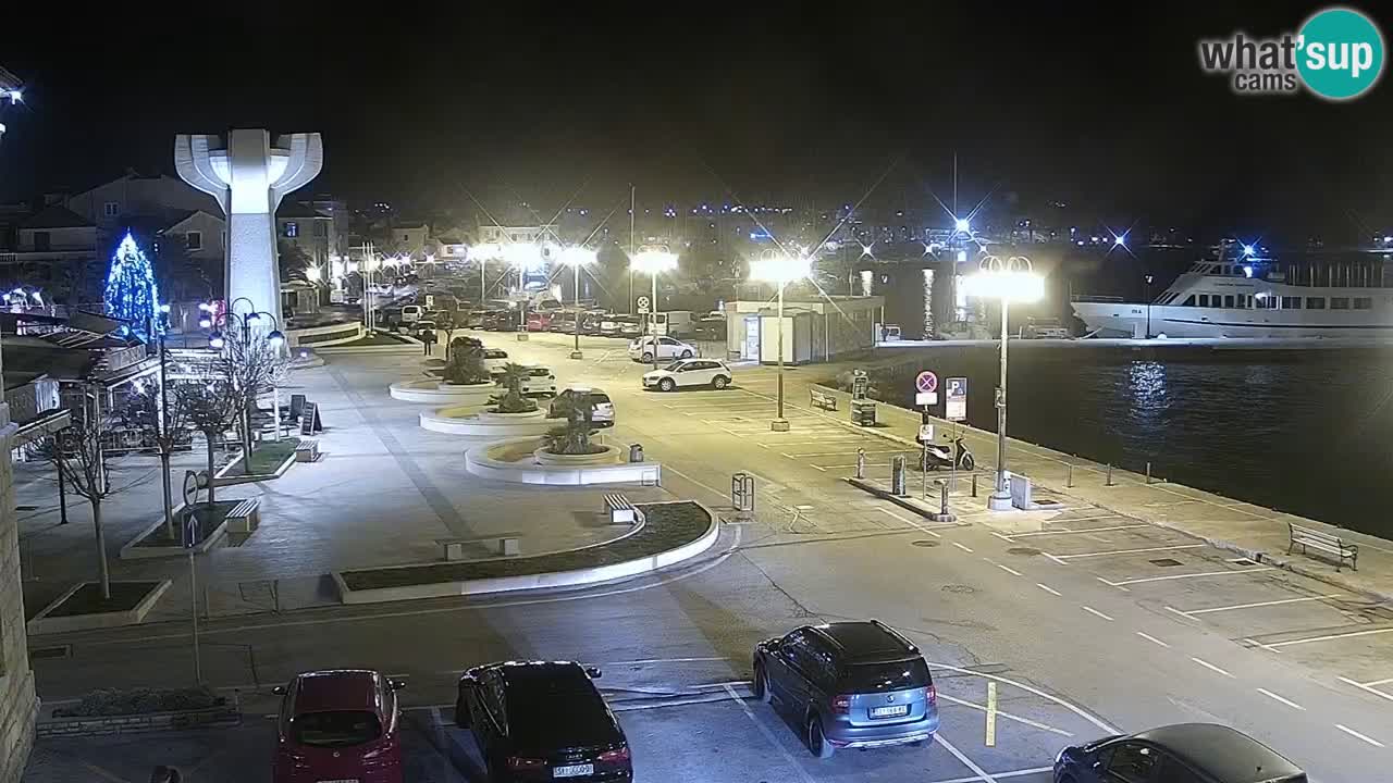 Vodice spletna kamera – marina in riva