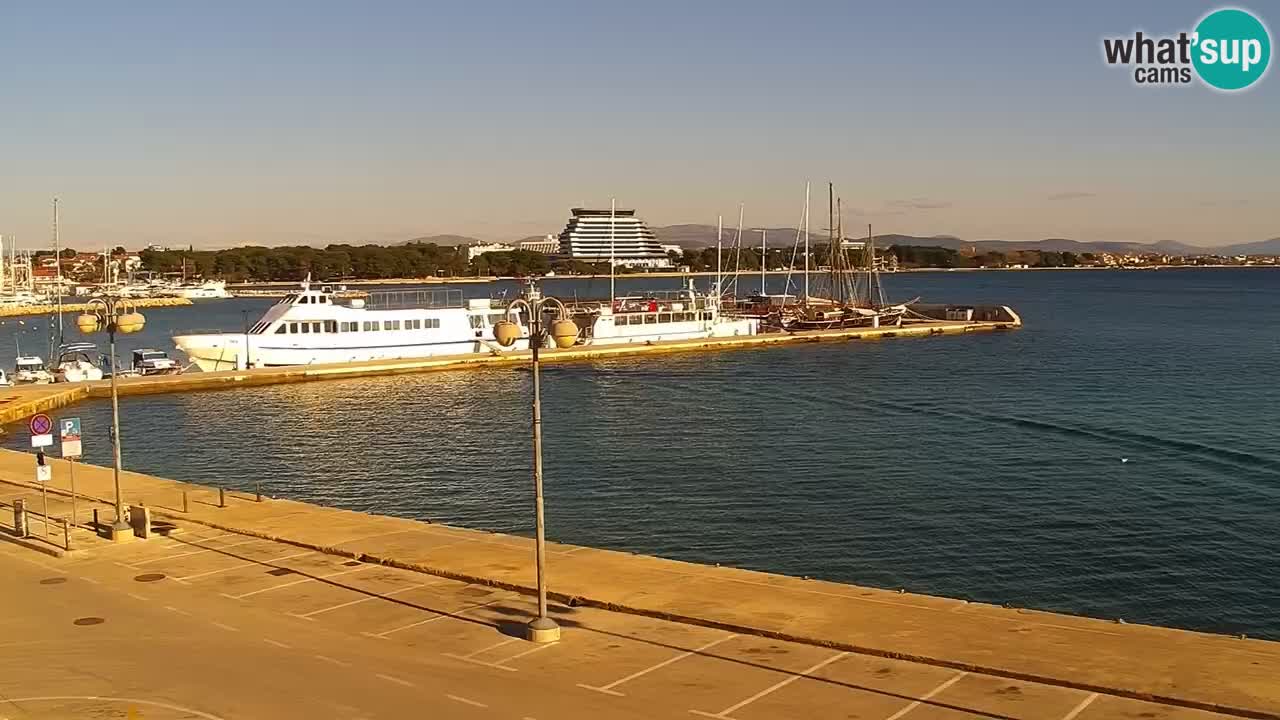 Vodice spletna kamera – marina in riva