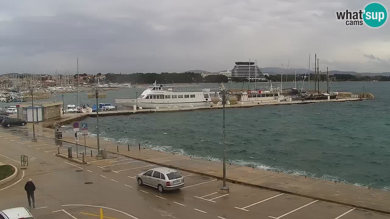 Vodice spletna kamera – marina in riva