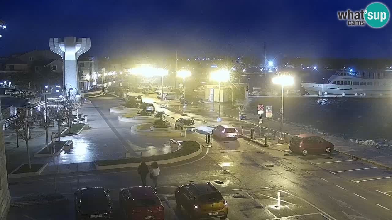 Vodice spletna kamera – marina in riva