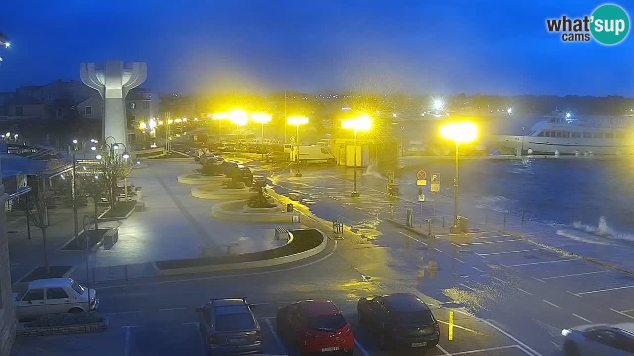 Vodice spletna kamera – marina in riva