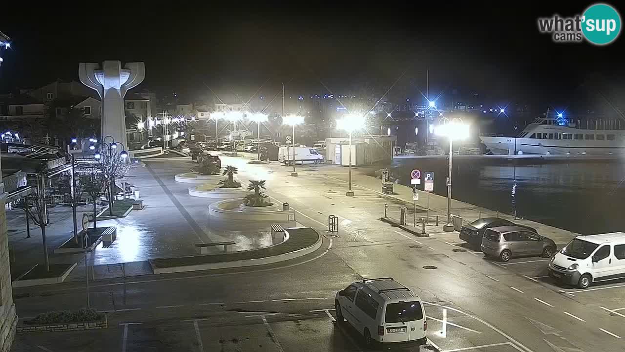 Vodice spletna kamera – marina in riva