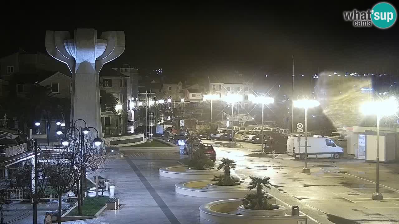 Vodice spletna kamera – marina in riva