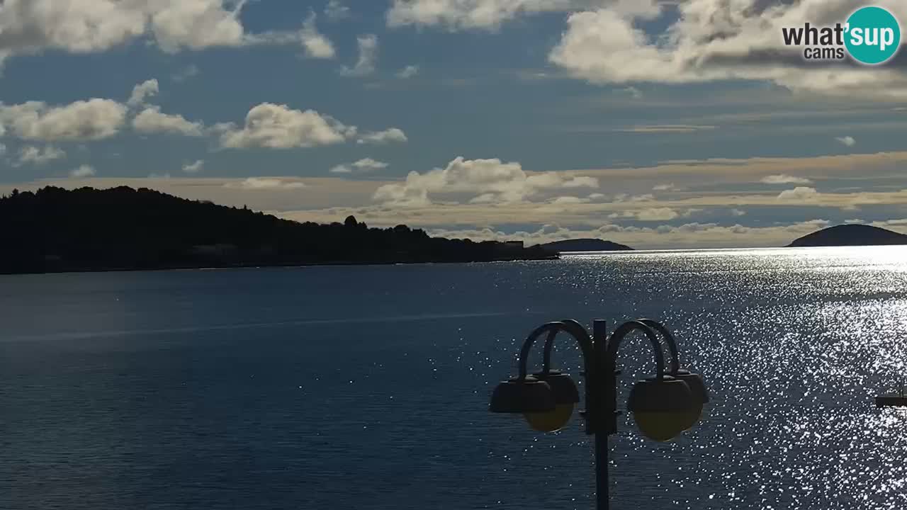 Vodice spletna kamera – marina in riva