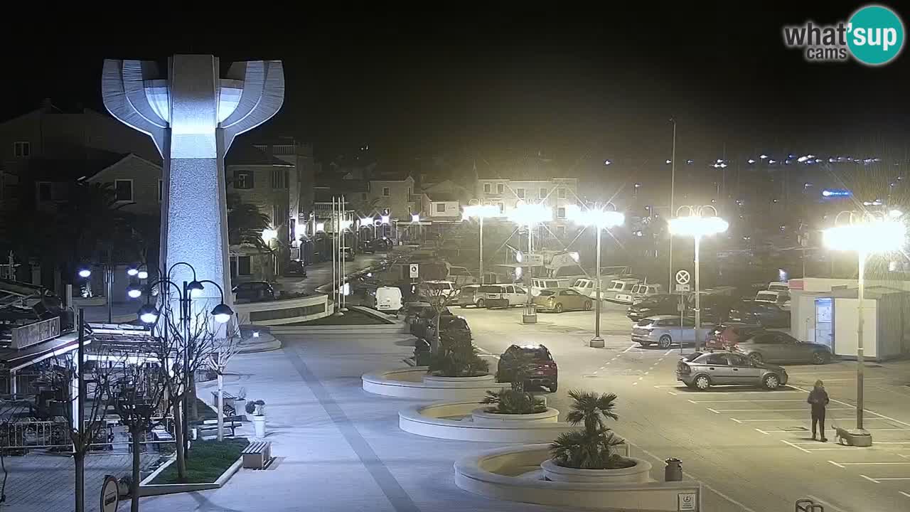 Vodice spletna kamera – marina in riva