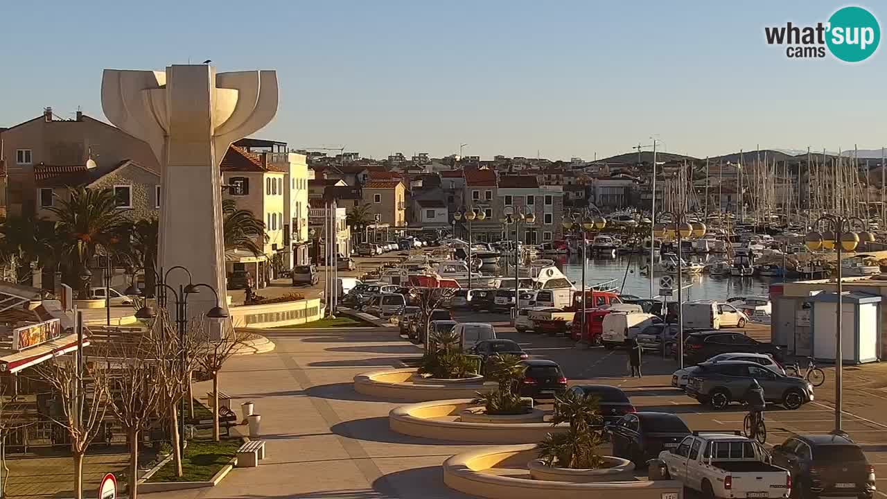 Vodice web kamera – marina i riva